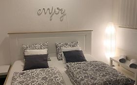 Guest Room David 11